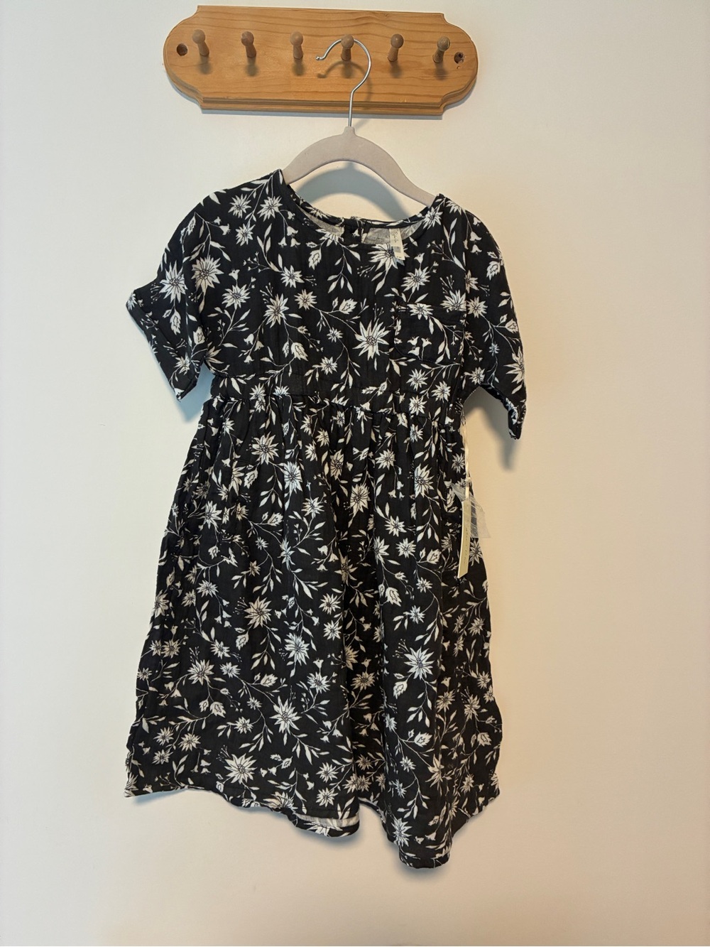 Rylee + Cru Black and White Floral Short-Sleeve Dress
